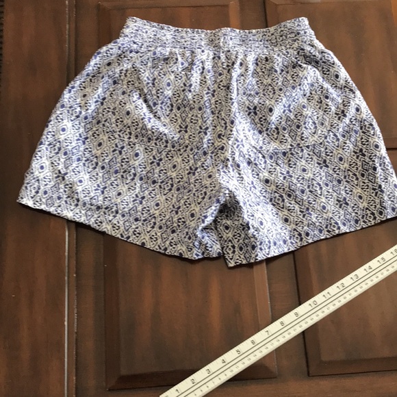 Briggs Linen Blend Pull on Shorts size small - Picture 11 of 12